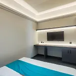 Sans Hotel Bogor