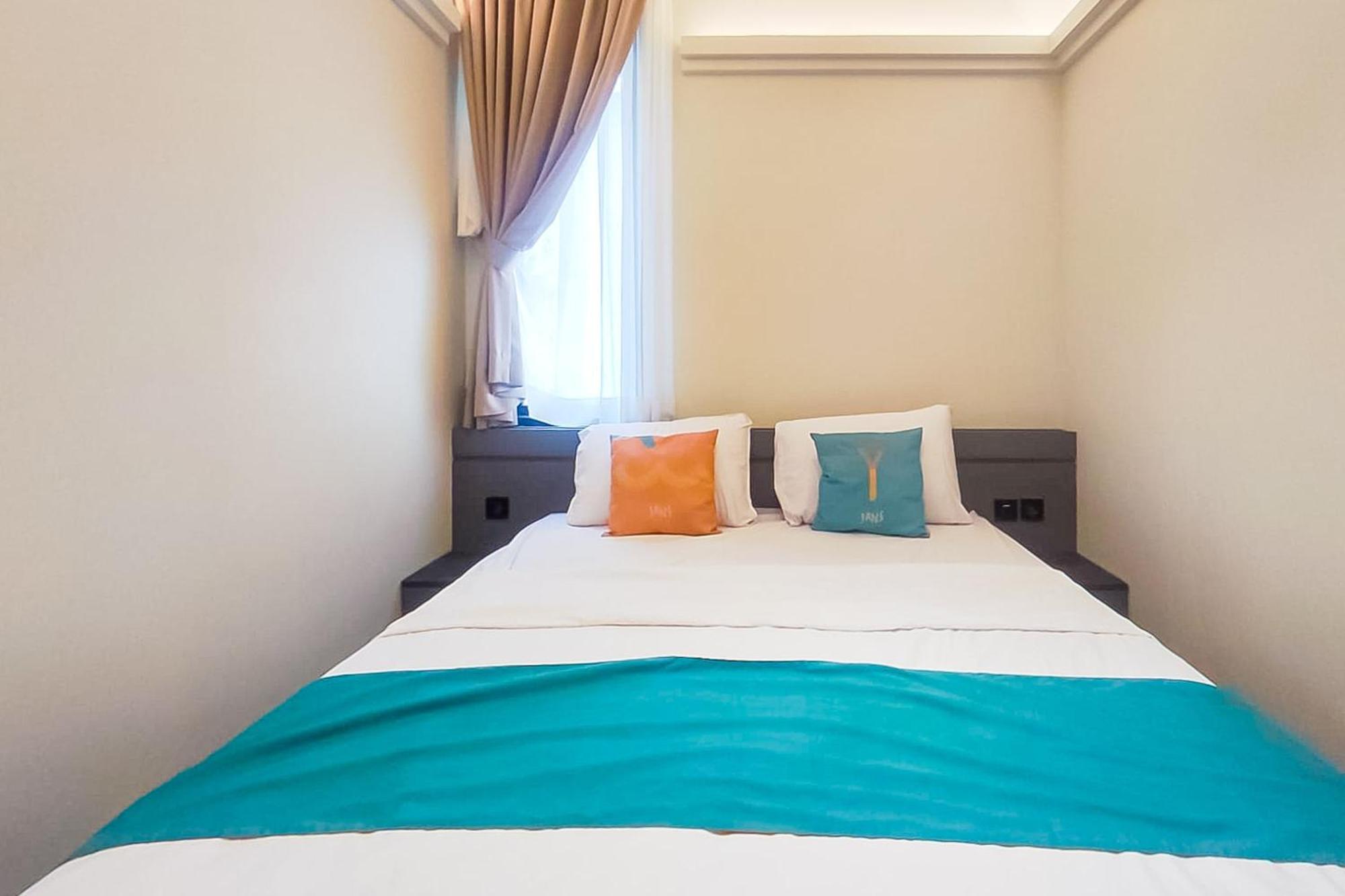 Sans Hotel 3*